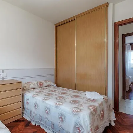 2 Bedroom Gorgeous In * Corcubión